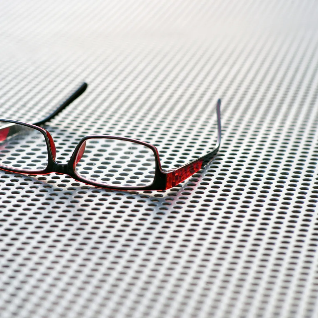 Glasses & Contact Lens Fluids 4